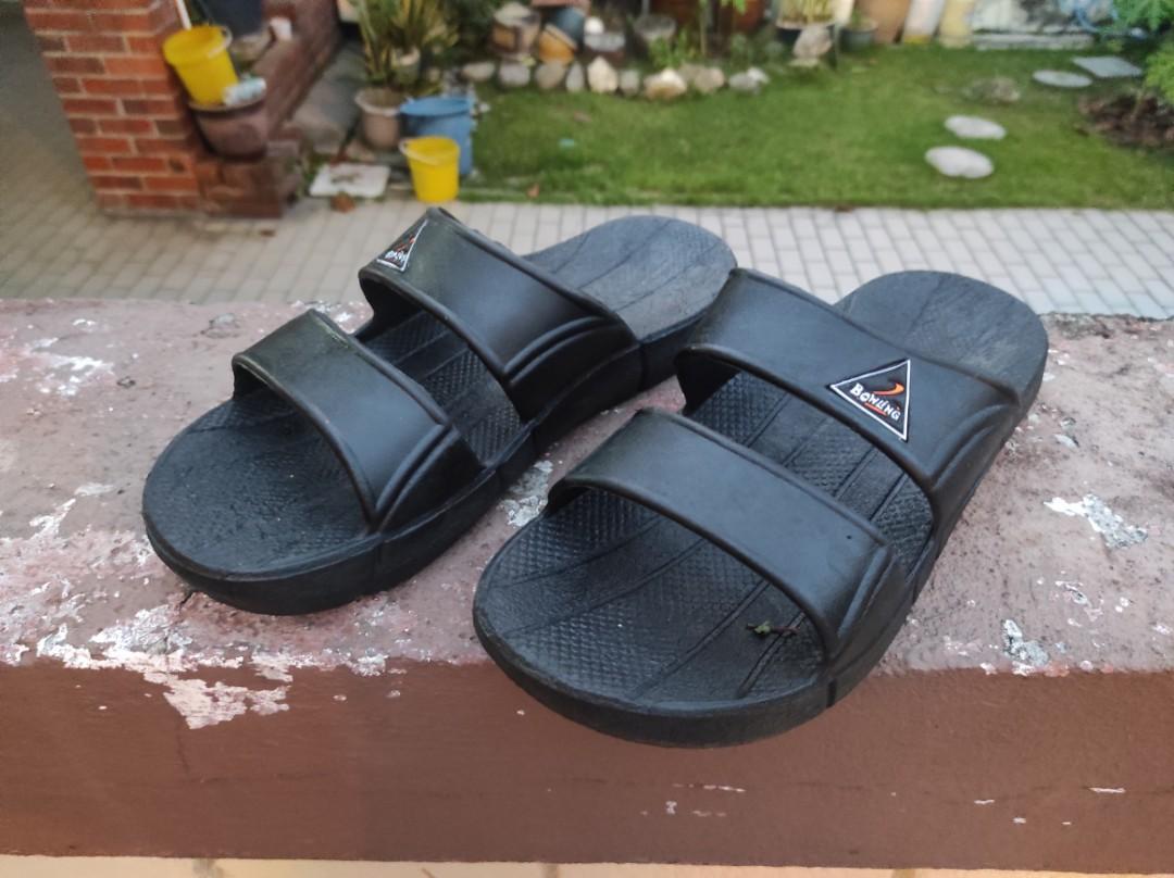 Rubber slippers top uk