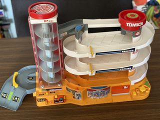 TOMICA Super Auto Parking Garage Building Hobbies Toys Toys