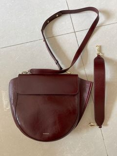 （分類：）位於 。 由 ngtszman 提交（商品編號 1082655232，圖片 1）。簡介： 。