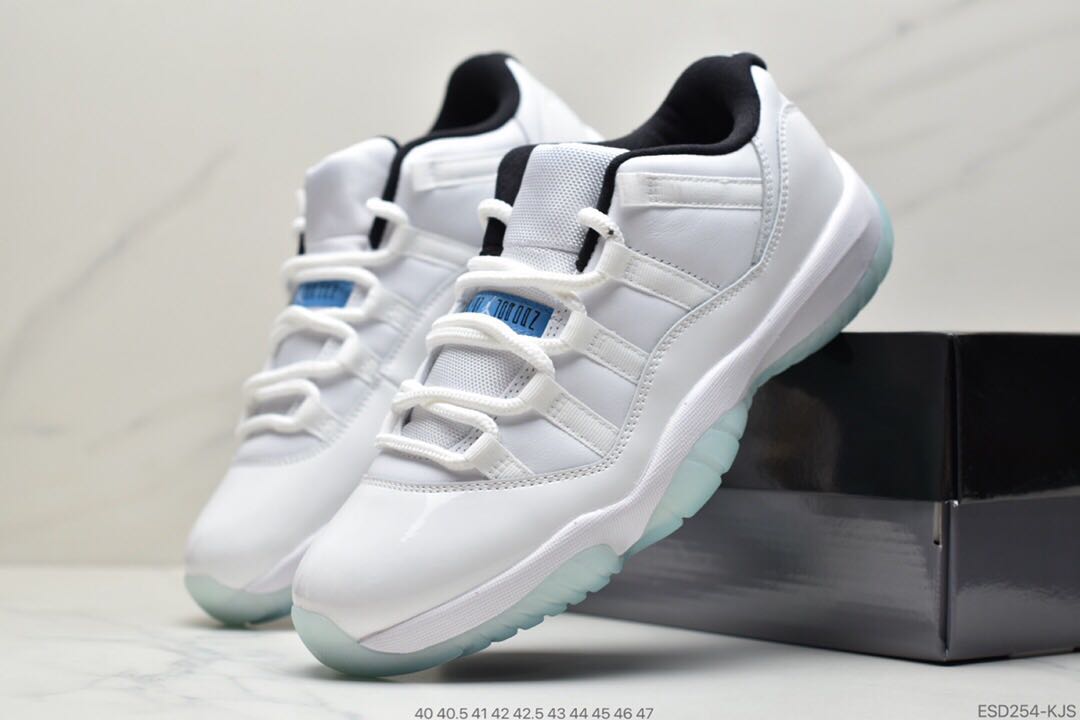 🔥7.7 Promo🔥Air Jordan 11 Retro Low Legend Blue, Men's Fashion, Footwear,  Sneakers on Carousell