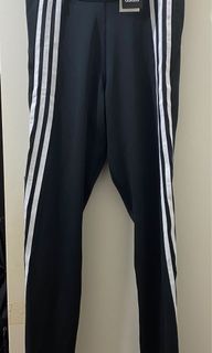 （分類：）位於 。 由 come___buy 提交（商品編號 1082958245，圖片 1）。簡介： 。