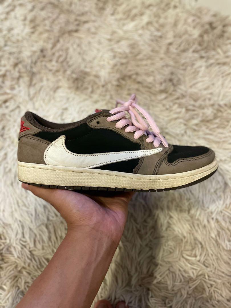 Air jordan 1 low travis scott