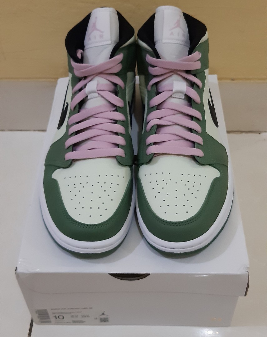 jordan 1s size 6 womens