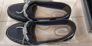 Authentic Womens Sperry size 8 Navy Blue