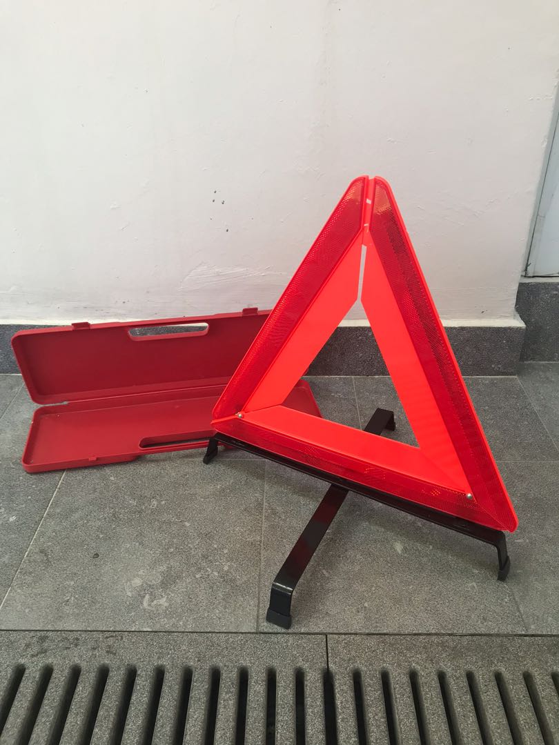 Car Breakdown Triangle sign, Car Accessories, Accessories on Carousell