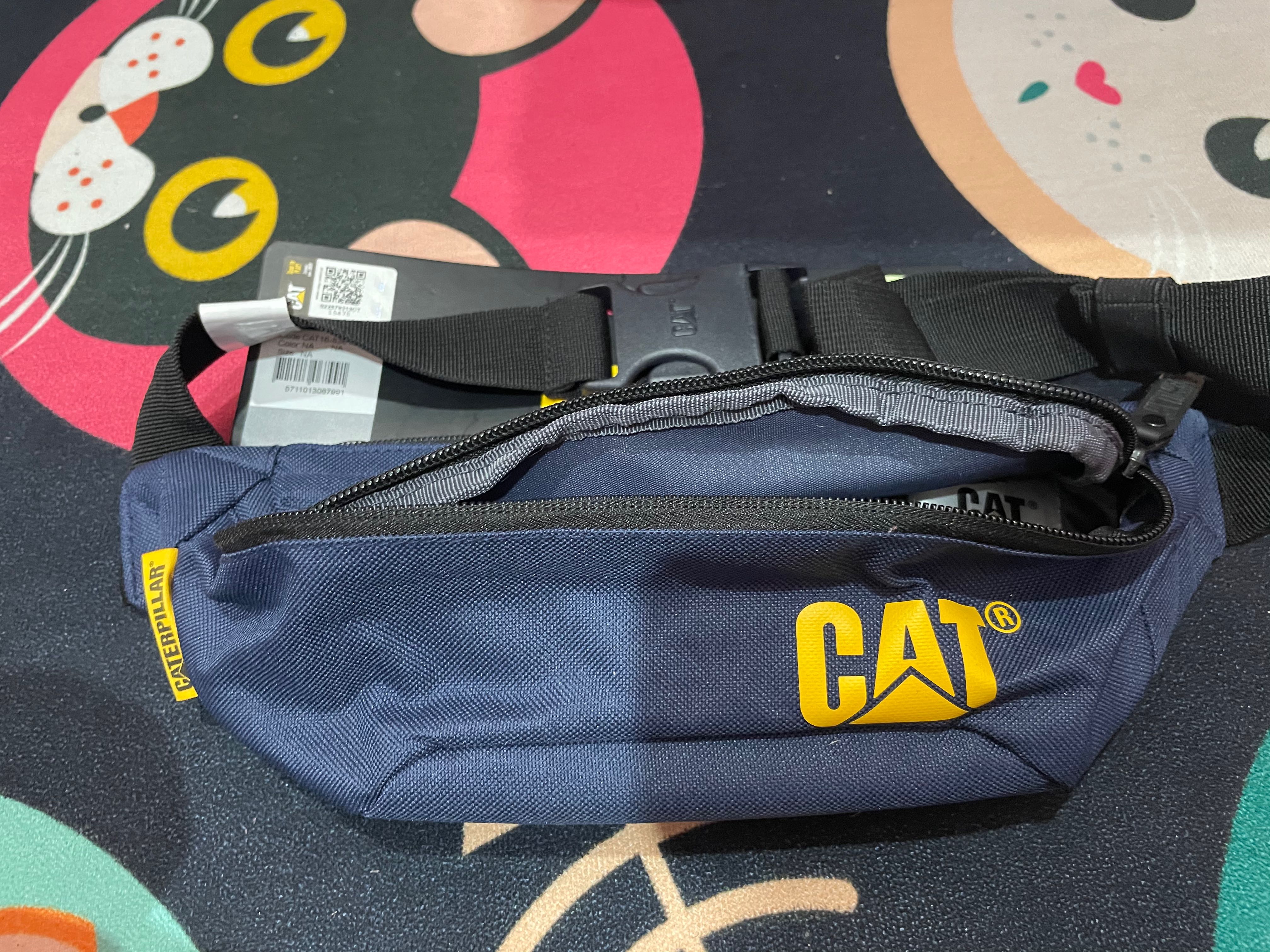 Caterpillar top pouch bag