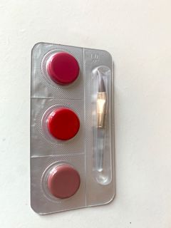 （分類：）位於 。 由 hoyeeee 提交（商品編號 1082891024，圖片 1）。簡介： 。
