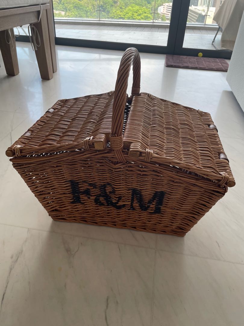 Fortnum & Mason hamper basket, Furniture & Home Living, Home