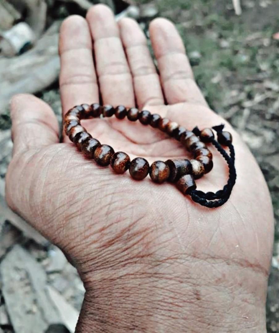 Gelang Kemuning Hitam Hobbies Toys Memorabilia Collectibles Religious Items On Carousell