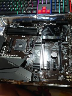 （分類：）位於 。 由 chris312301 提交（商品編號 1082900235，圖片 1）。簡介： 。