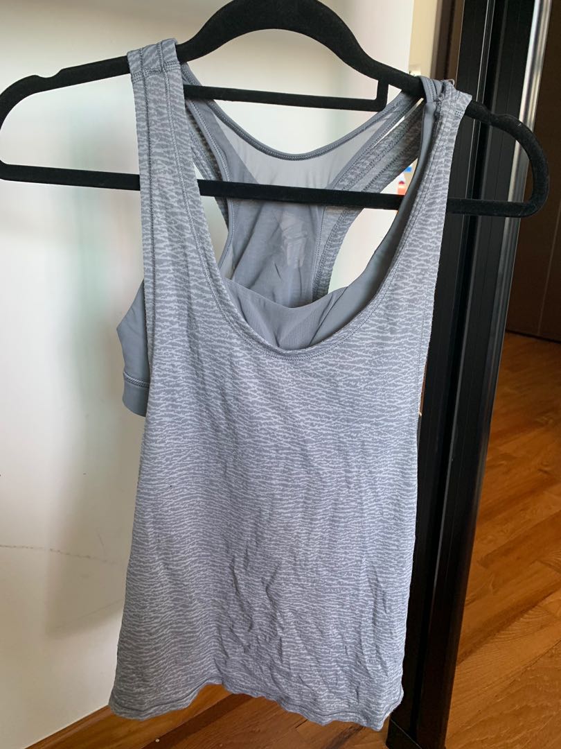 lululemon tank with attached bra