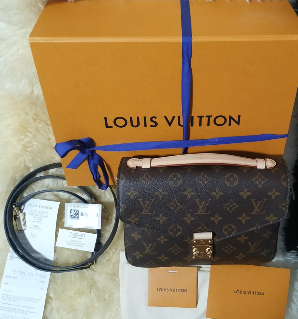 Brand New] LV Pochette Metis Handbag Hardware Protectors / Transparent  Stickers, Women's Fashion, Bags & Wallets, Purses & Pouches on Carousell