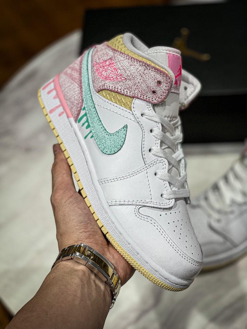Nike Air Jordan 1 Mid GS W DD1666 100 Women s Fashion