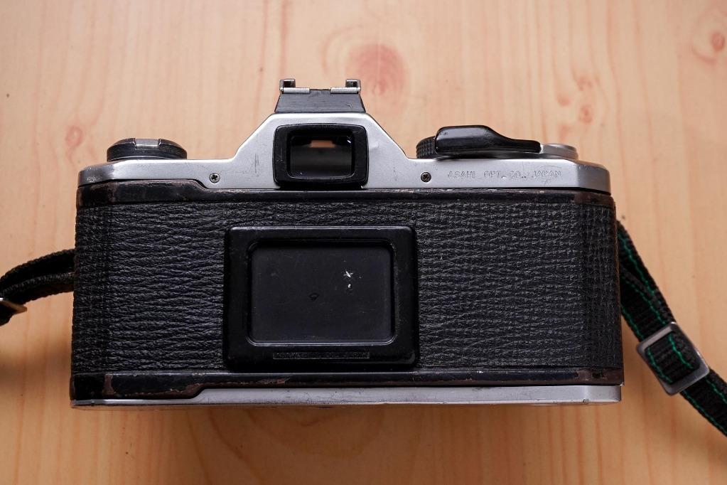 Pentax MX fully mechanical SLR vintage film camera, Photography