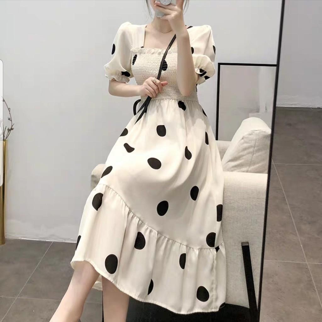 Gaun polkadot shop