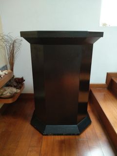 (Category: ) located in . Submitted by buypreloved (Listing ID 1062171205, Image 1). Description: .