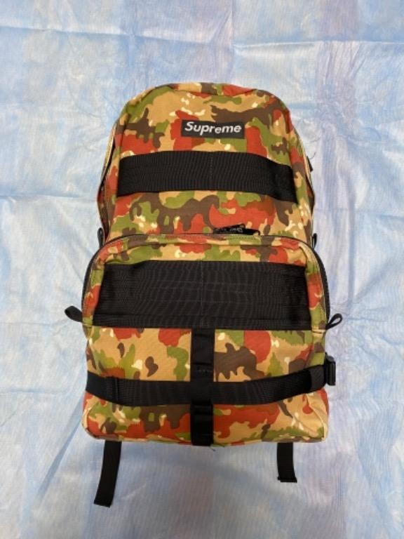 11月15日下架) 罕有!!!Supreme 15th camo backpack made in USA
