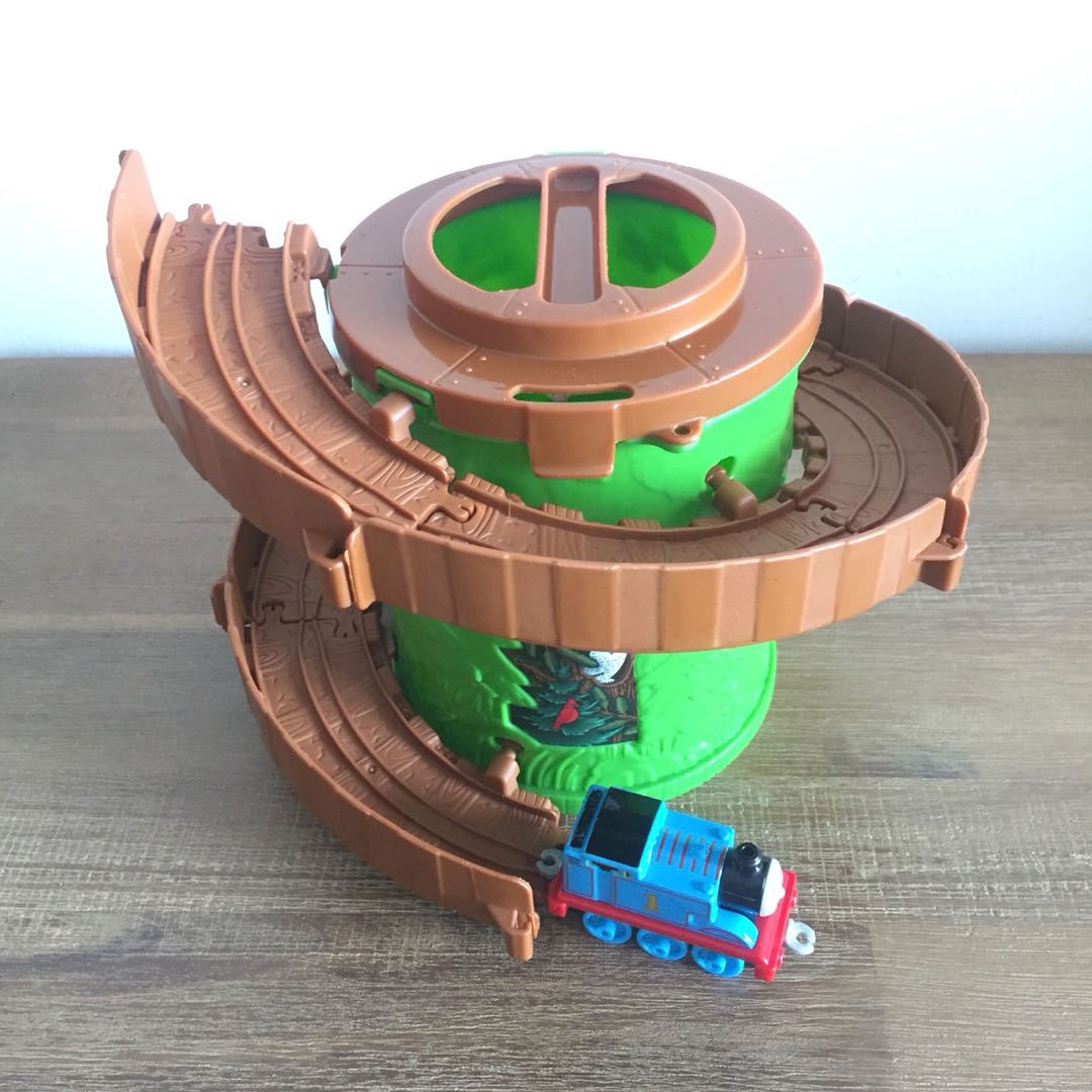 Thomas the tank engine cheap spiral tower
