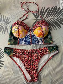 (Category: ) located in . Submitted by lady_starr (Listing ID 1082894155, Image 1). Description: .
