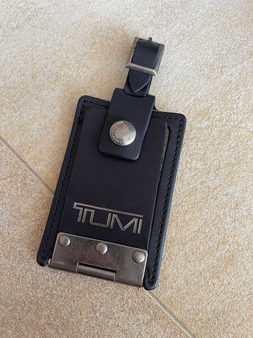 tag tumi