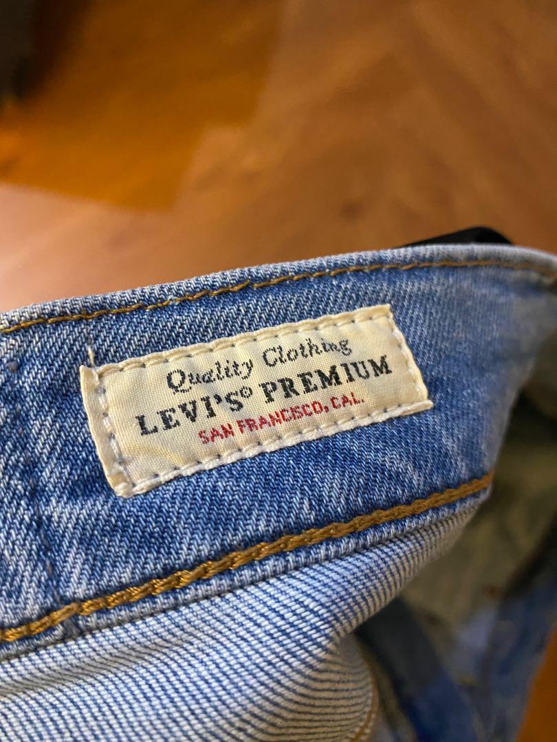 Used Ori Levi's 562 Loose Taper Jeans Men, Men's Fashion, Bottoms, Jeans on  Carousell
