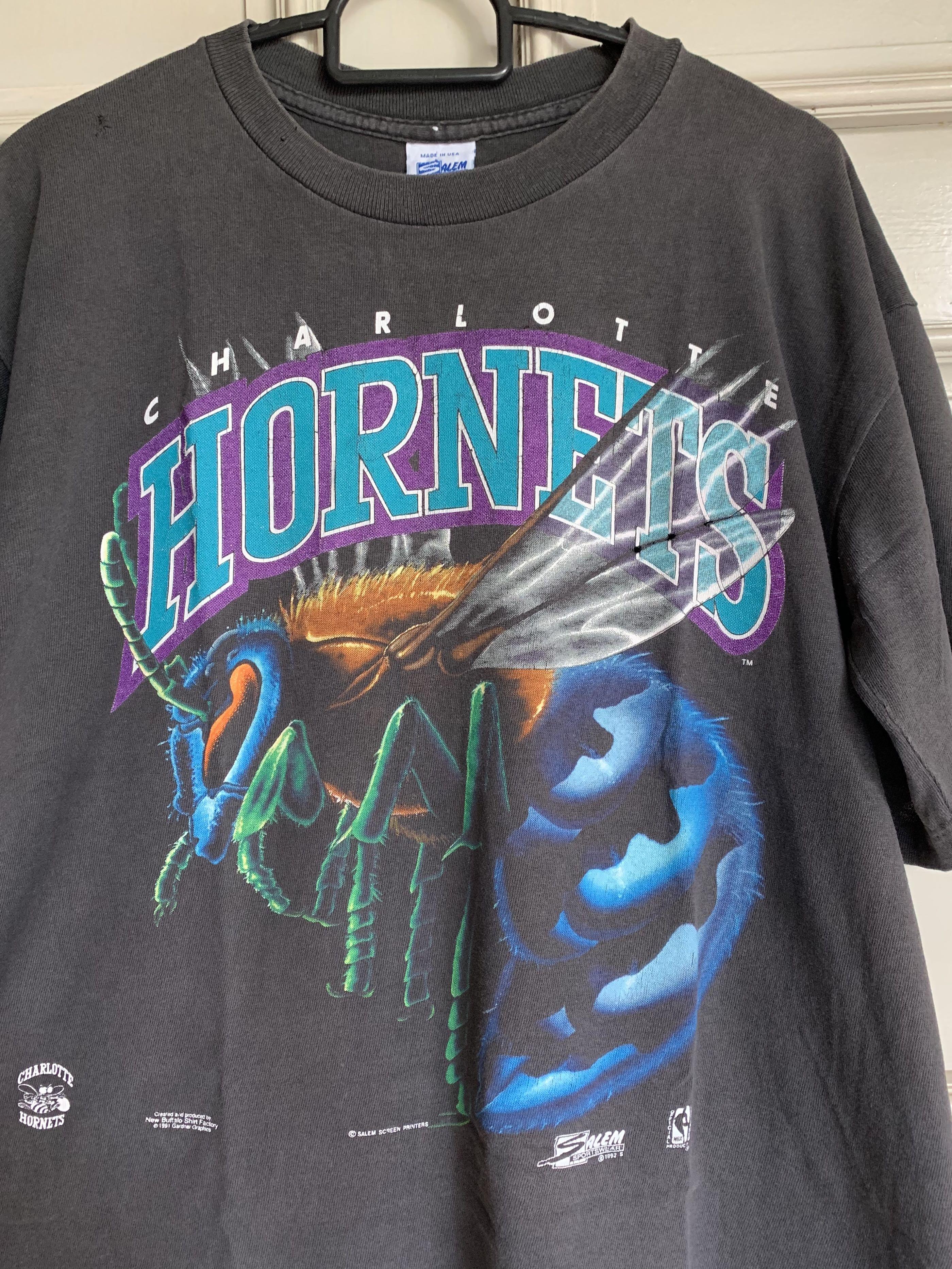 VINTAGE NBA CHARLOTTE HORNETS TEE SHIRT SIZE XL MADE IN USA