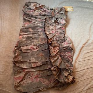 （分類：）位於 。 由 Overtherainbow 提交（商品編號 1083069944，圖片 1）。簡介： 。