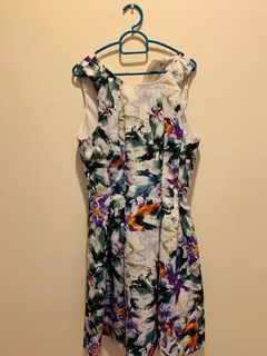 (Category: ) located in . Submitted by LeyaPreloved (Listing ID 1083167220, Image 1). Description: .