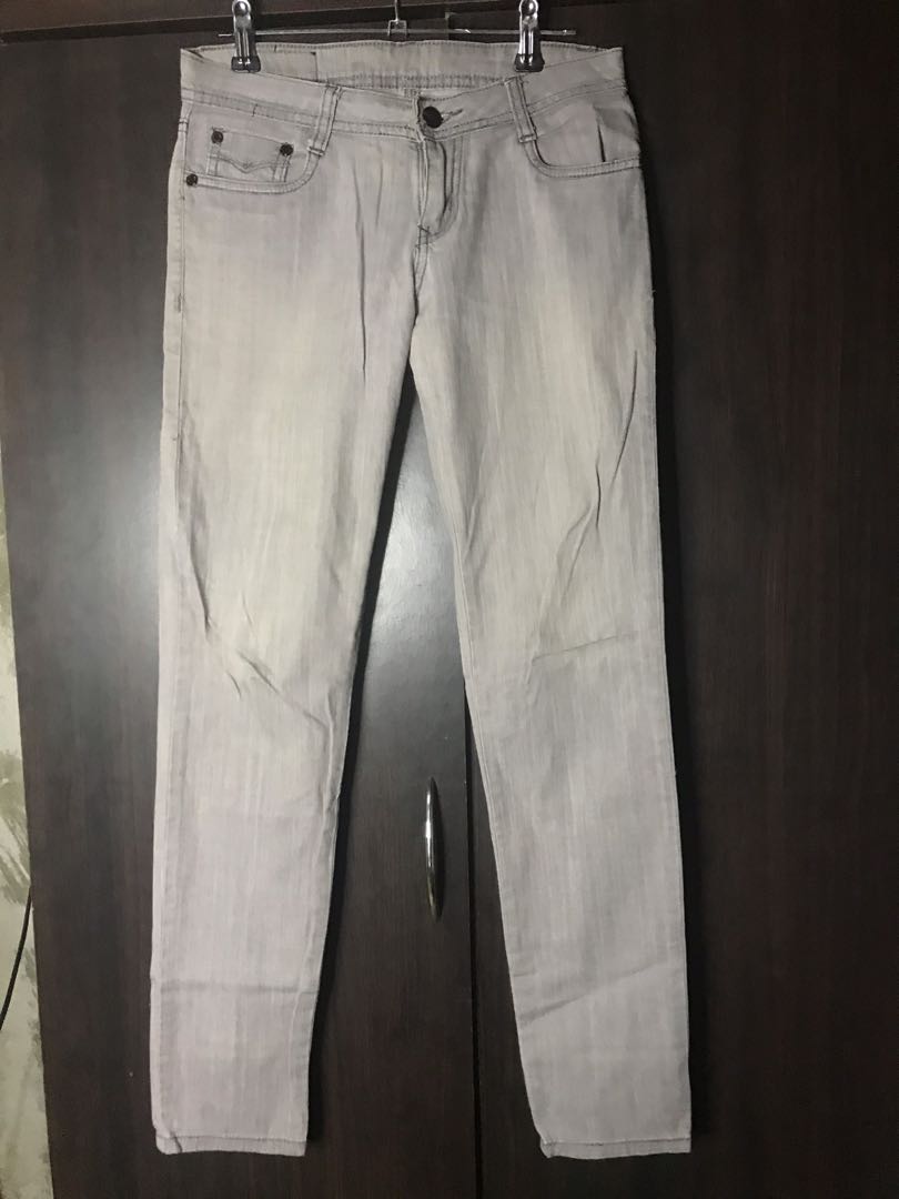 Bench Overhaul Jeans, Women's Fashion, Bottoms, Jeans on Carousell