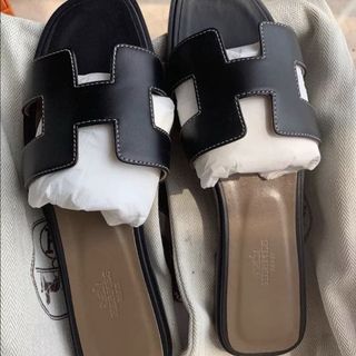 (Category: ) located in . Submitted by rarelyshop (Listing ID 1083106167, Image 1). Description: .
