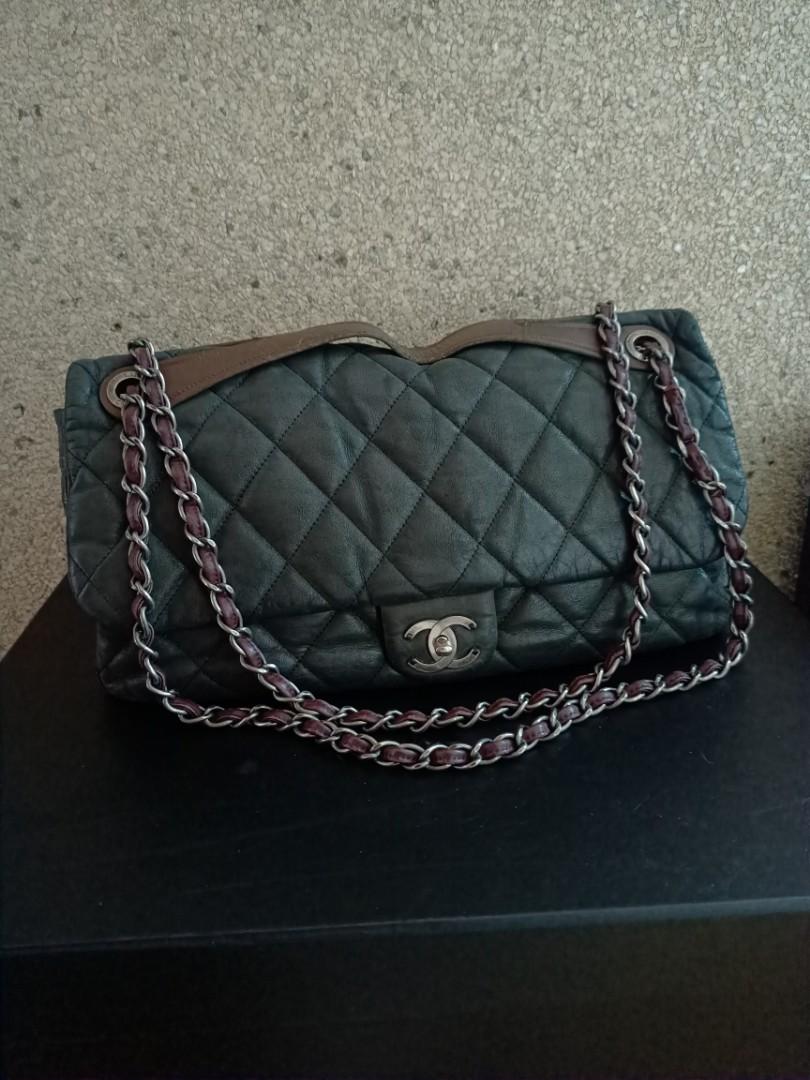 reduced Chanel in the mix flap bag with iridescent calfskin and
