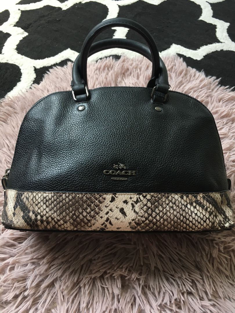 coach alma mini original