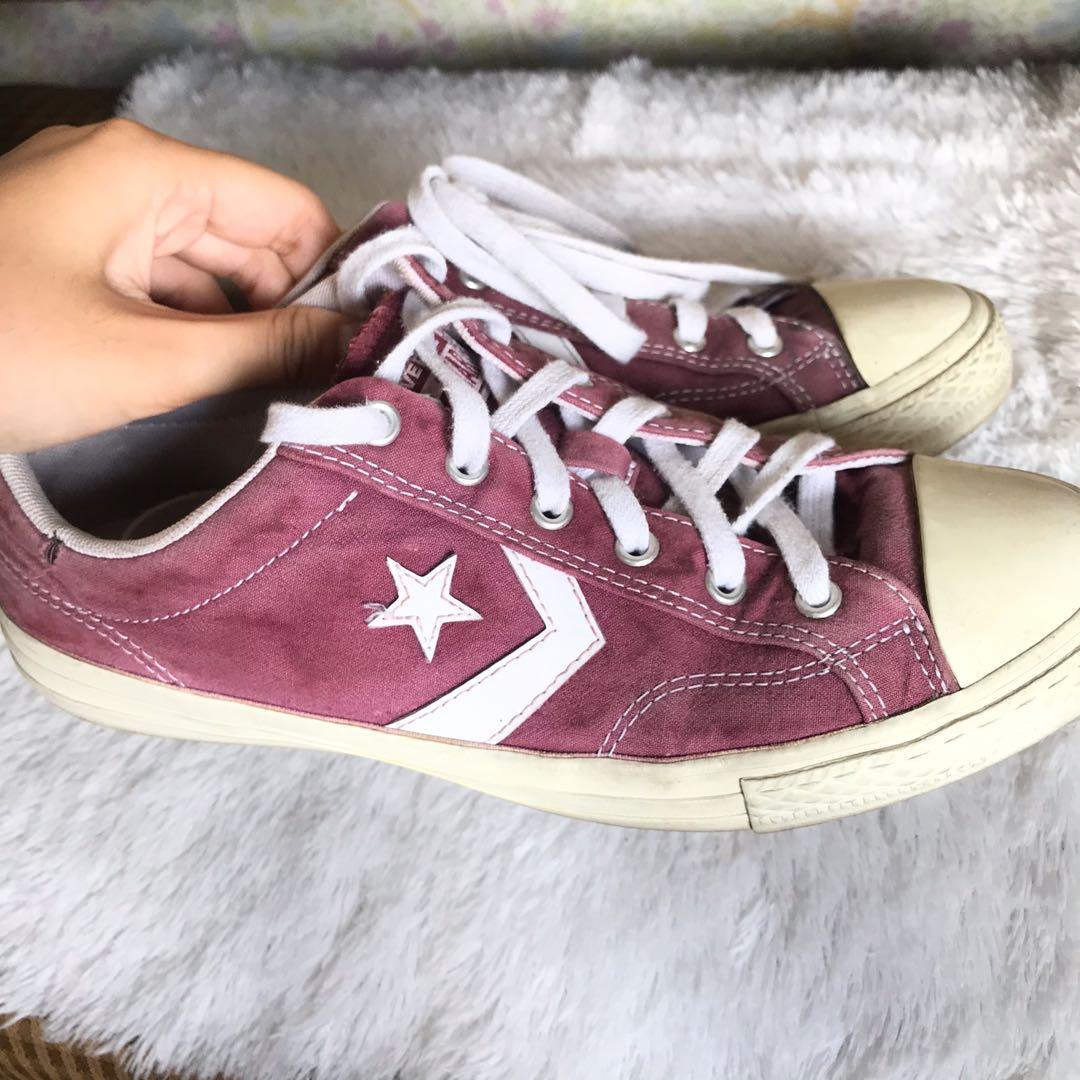 Converse star outlet player maroon
