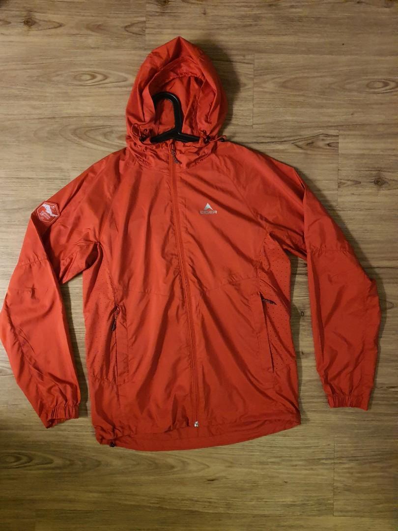 Eiger 2025 hike light
