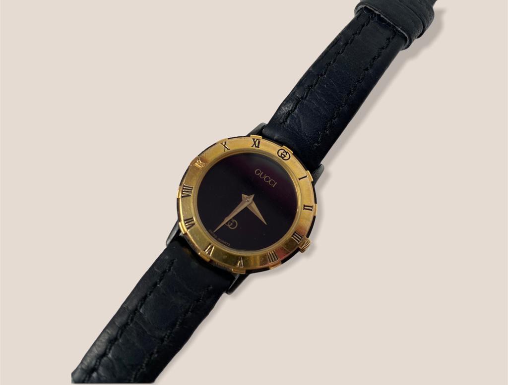 Gucci Quartz Watch Vintage, Fesyen 