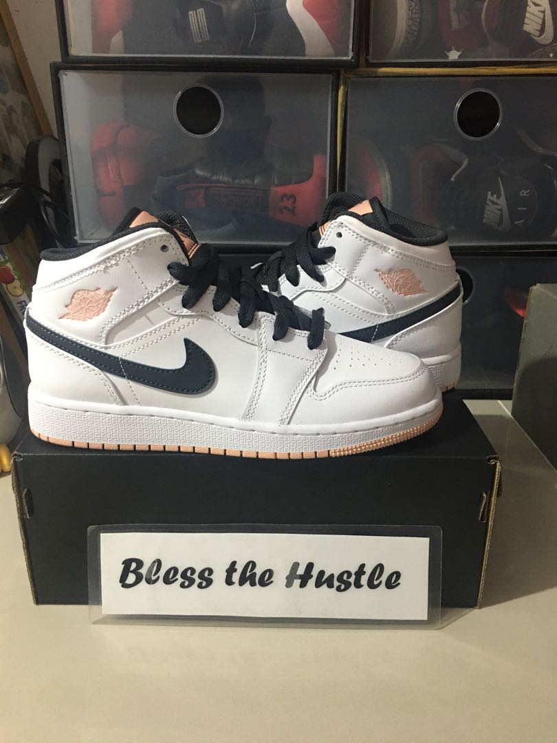 air jordan mid 1 arctic orange