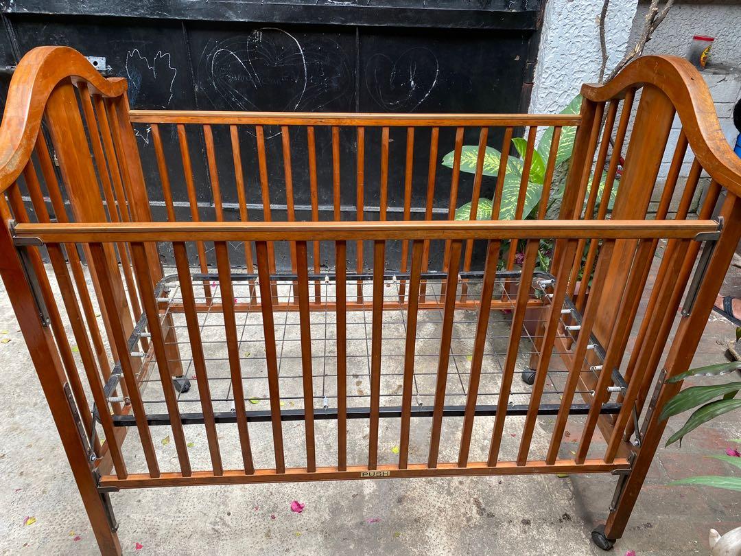 Junior crib outlet