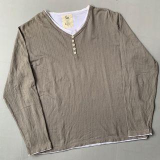 Kaos tshirt longsleeve GU by uniqlo size L bagus murah light brown