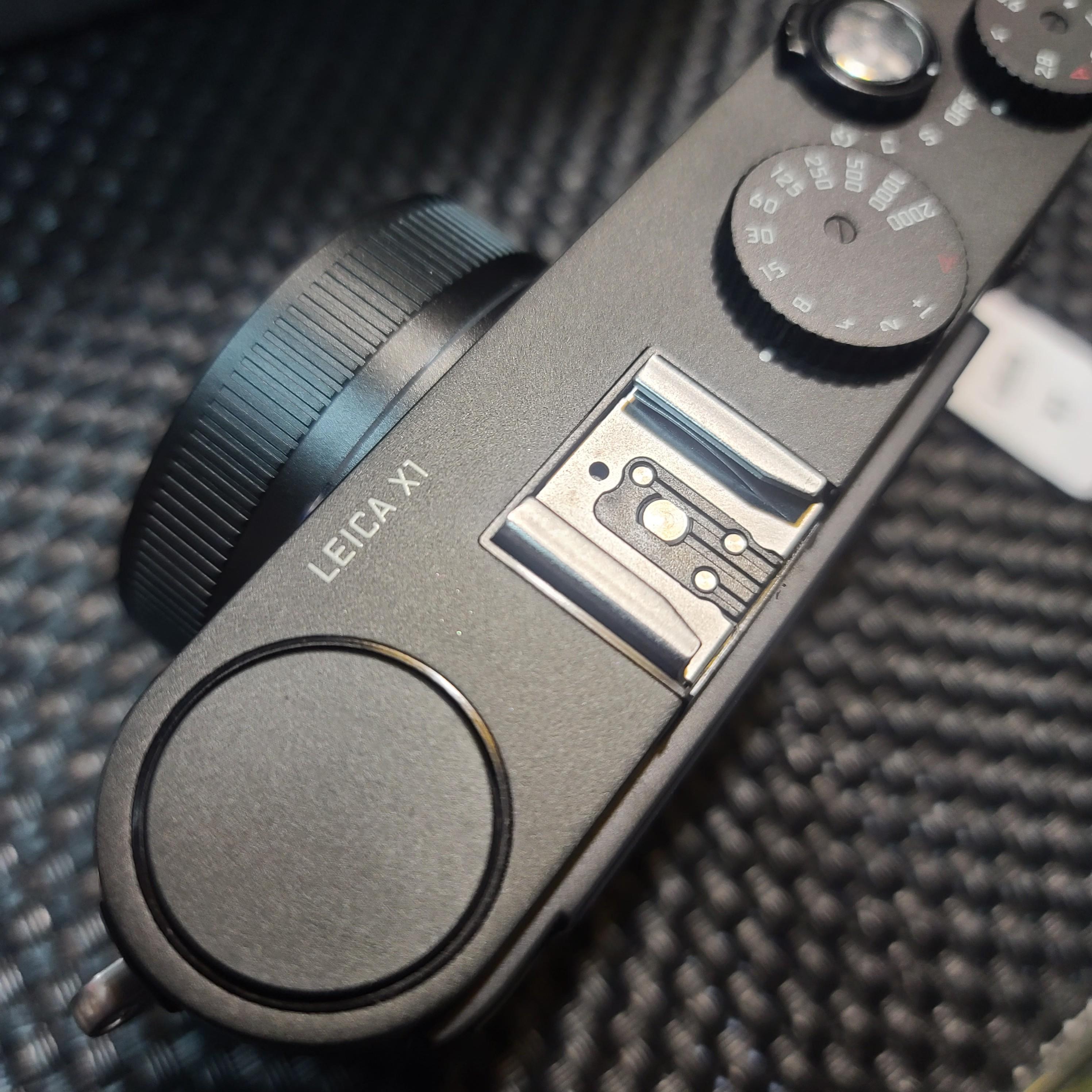 leica x1 2021