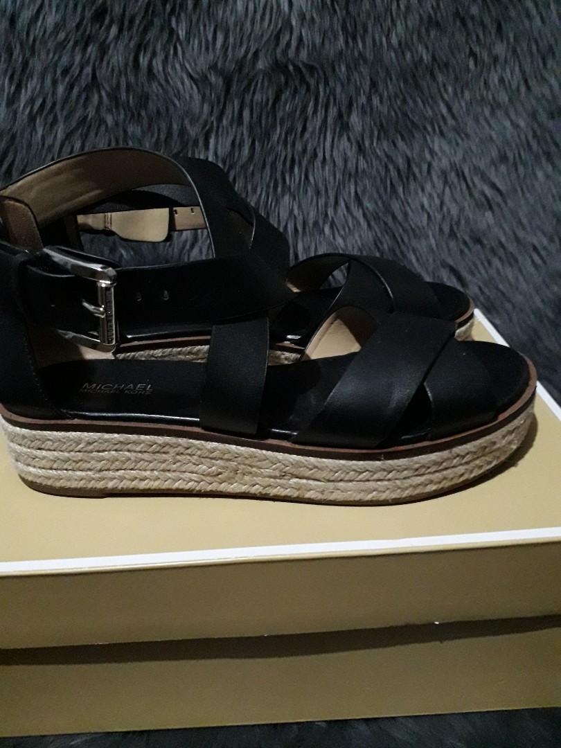 Michael kors discount darby sandal