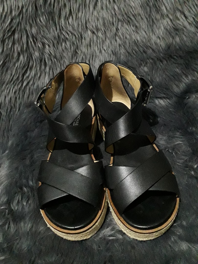 Michael kors clearance darby sandal