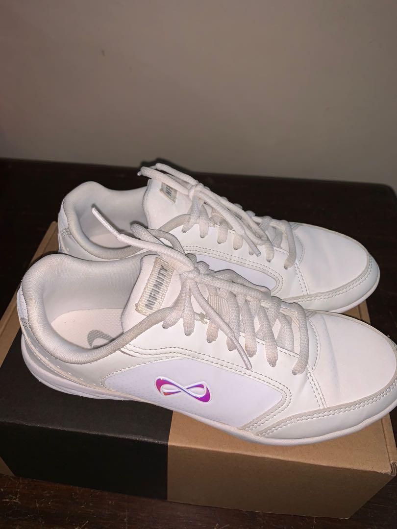 Introducir 115+ imagen nfinity fearless cheer shoes Abzlocal.mx