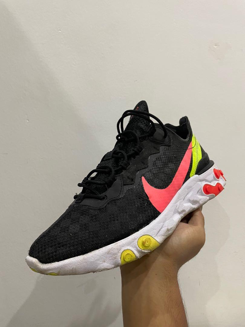 Nike react element 55 (Category: Sneakers) located in Sepang. Submitted by irmanhaiqal (Listing ID 1083219424, Image 2). Description: Condition 8/10 Rm160 nego Bought at nike factory mitsui outlet For more detail can ws 0129980824.