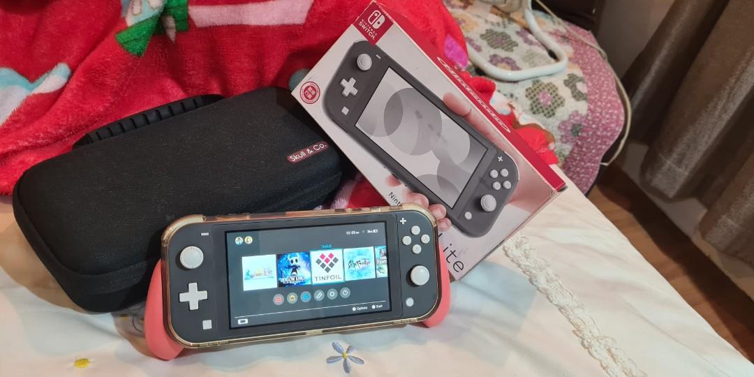 Nintendo Switch Lite Jailbreak Video Gaming Video Game Consoles Nintendo On Carousell This vulnerability was independently discovered by several different switch hacking. carousell