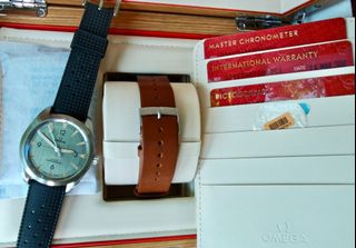 （分類：）位於 。 由 watchgeek888 提交（商品編號 1083118232，圖片 1）。簡介： 。