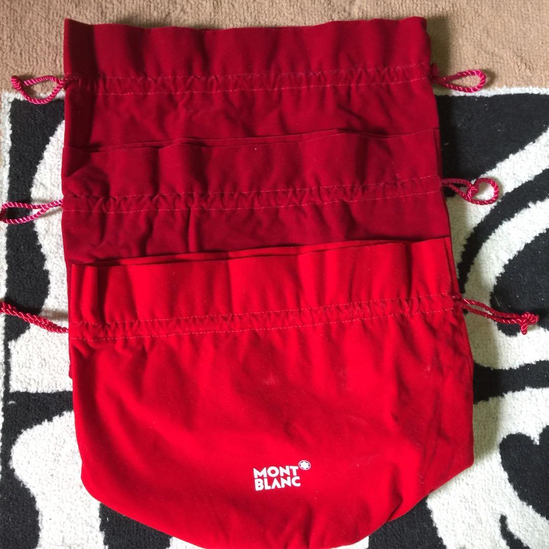 💯Original Mont Blanc Dust Bag (Category: Belts) located in Caloocan City. Submitted by NethsCloset (Listing ID 1083108257, Image 2). Description: In very good condition., Can be used for your watch, belts and etc., Material is velvet 500 each dust bag. 3 pcs. Available Buy 3 for 1,200 Last Price Posted Shipping c/o buyer MOP: Gcash .