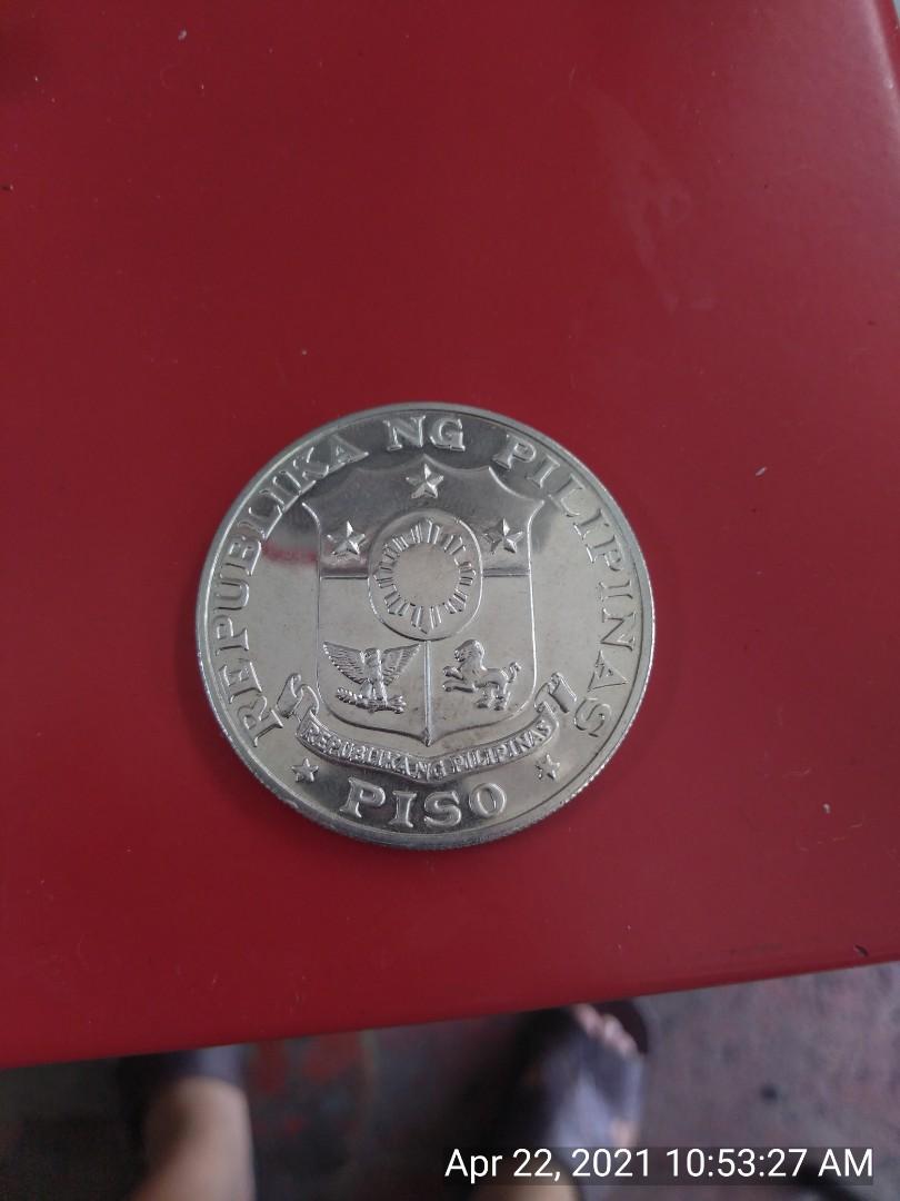 Rare to find :1 pc 1969 Emilio Aguinaldo 1 Peso Silver Coin, Hobbies ...