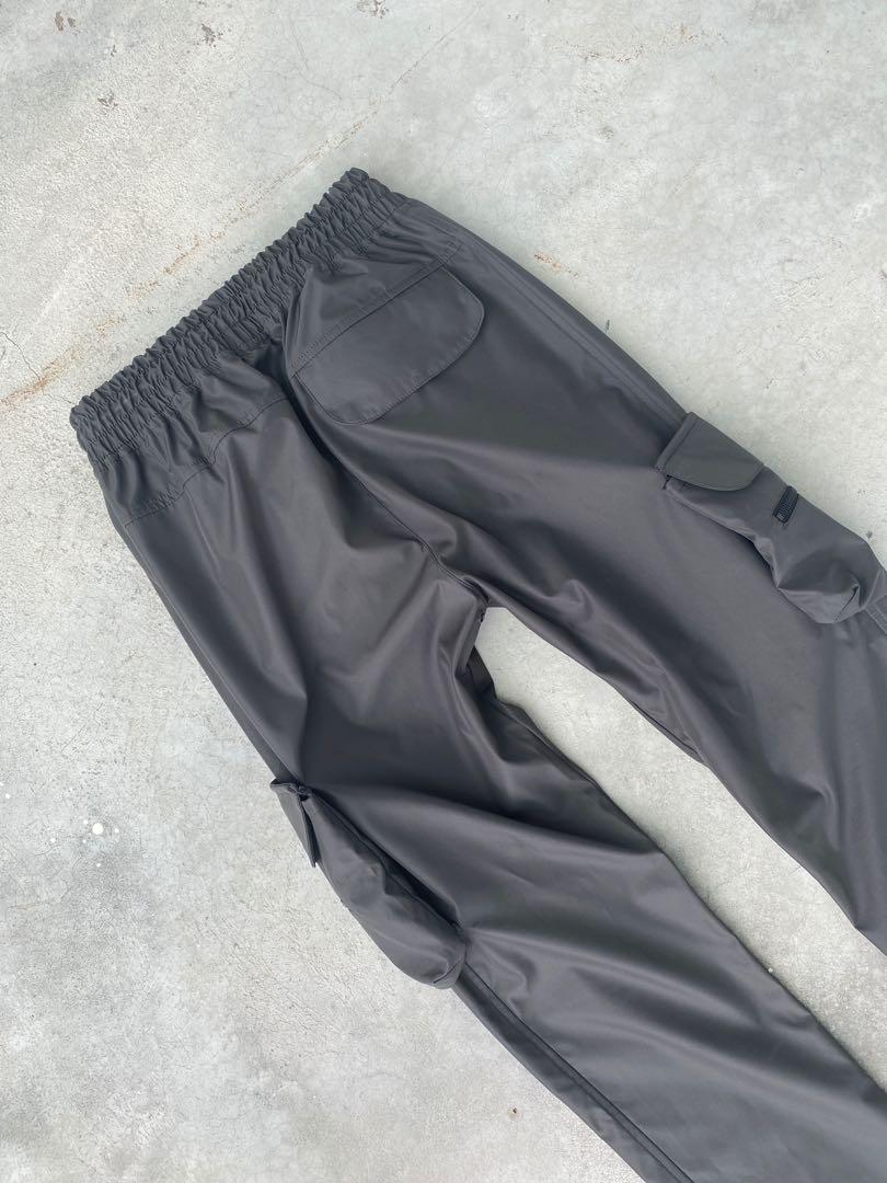 Represent nylon detachable pocket cargo pants, Men's Fashion, Bottoms ...