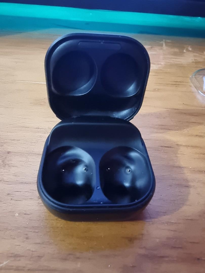 Samsung Earbuds Pro Charging Kit, Audio, Earphones on Carousell