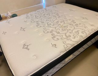 （分類：）位於 。 由 evamamail 提交（商品編號 1083112832，圖片 1）。簡介： 。